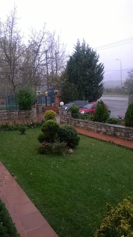 Nefeli Hotel Kozani Bagian luar foto