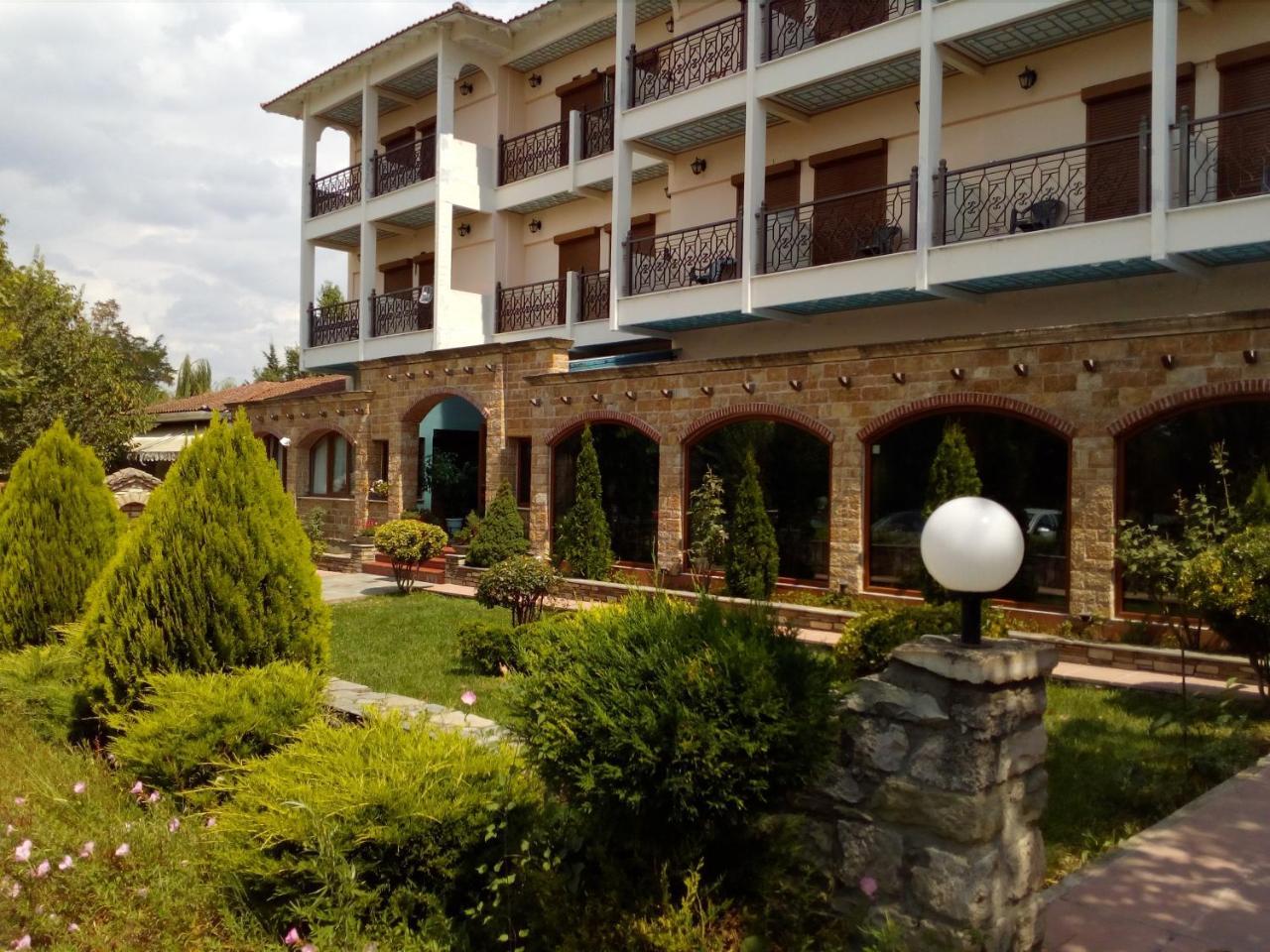 Nefeli Hotel Kozani Bagian luar foto